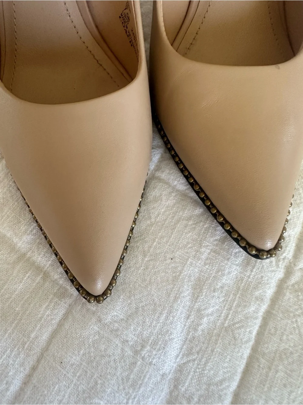 Coach Nude Leather Pointed-Toe Studded Pumps – Size 7.5